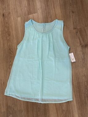 New York & Company Size Small Dressy Tank Top Sleeveless Blouse!